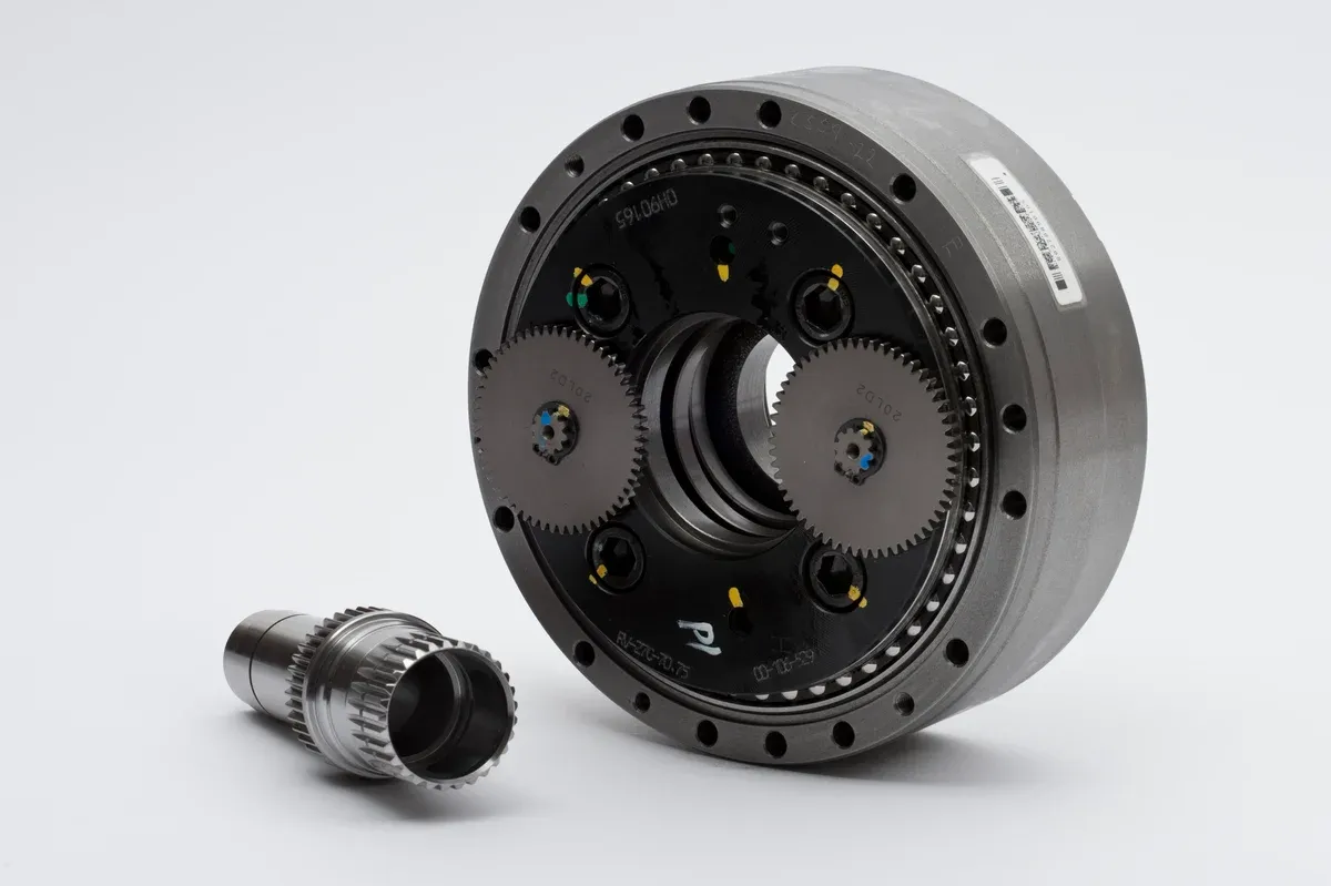 Marketplace_Image-106529_010_300dpi_Front-Right-TIF_v1.webp Kuka 106529 - Image 1