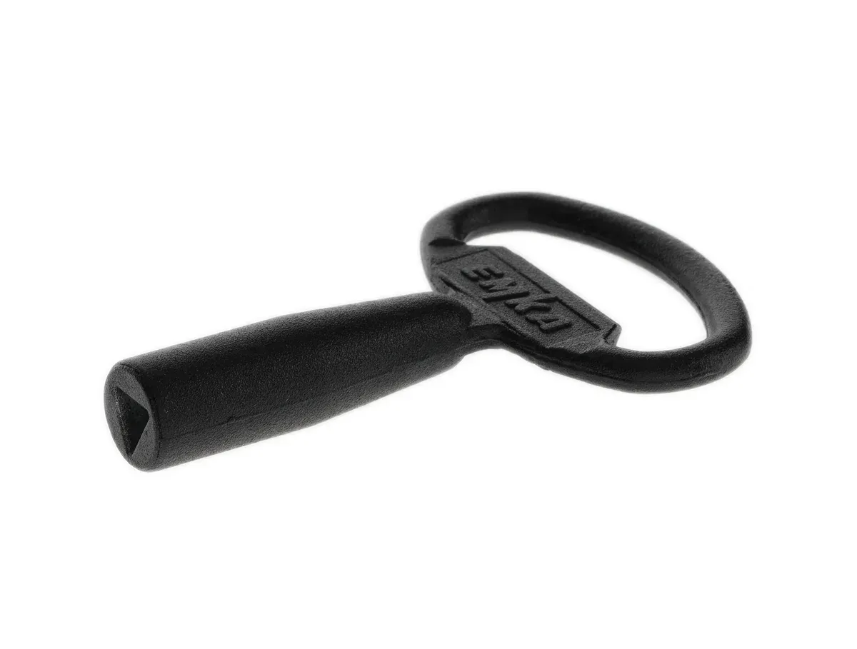 Marketplace_Image-2021_05_31_109534_raw_RcpId2_Top_PhSessId2_CamNum12_CamElev30_SpinAngle000-jpg_v1.webp Kuka 109534 - Image 1