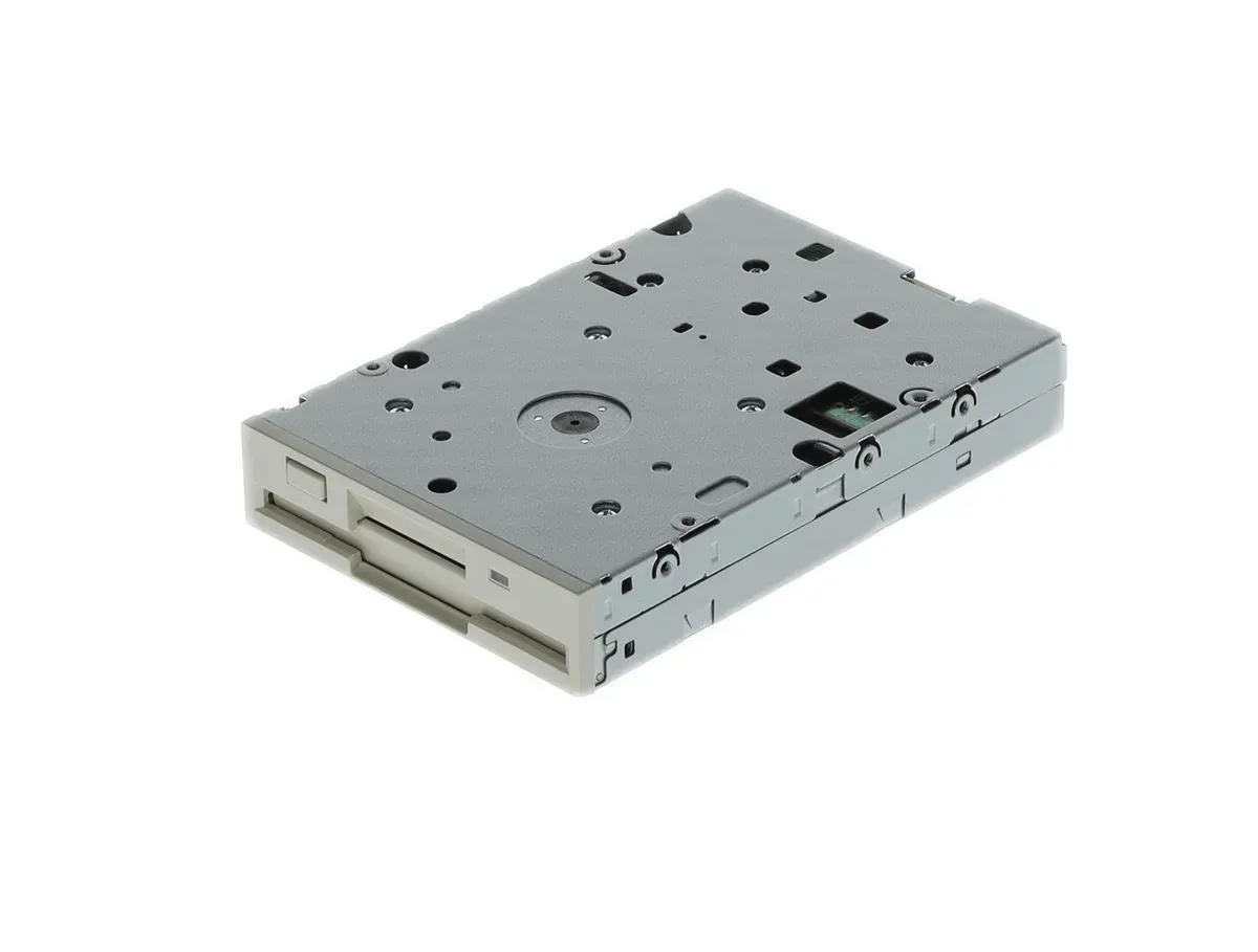 Kuka 101824 - Image 16